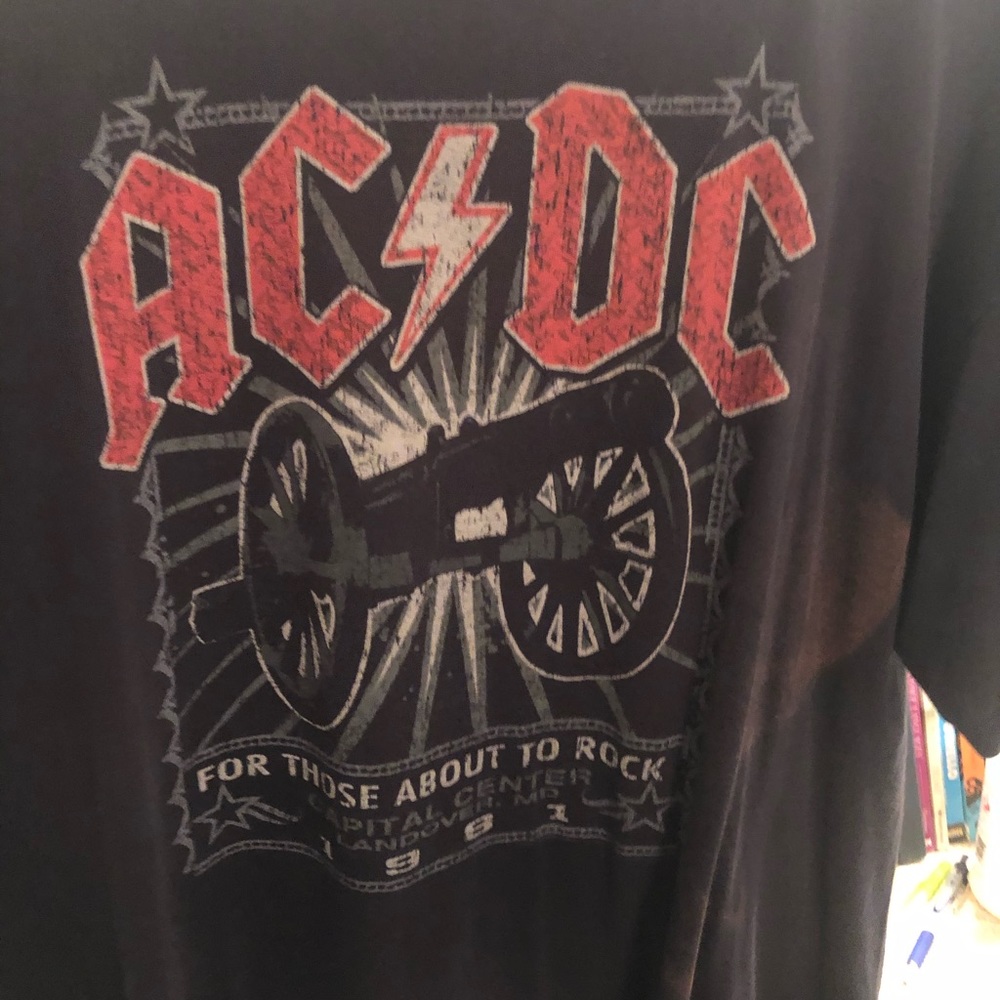 Liquid blue AC/DC vintage shirt xl